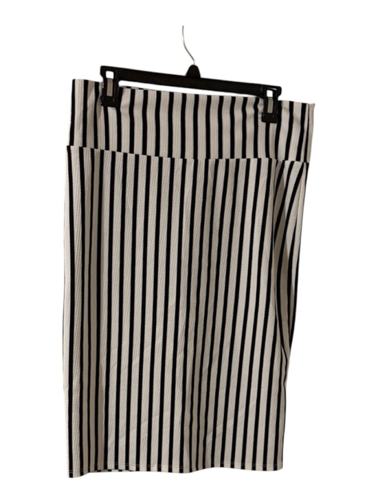 LuLaRoe Dresses & Skirts - LuLaRoe Large Black and White Striped Pencil Skirt NWOT.